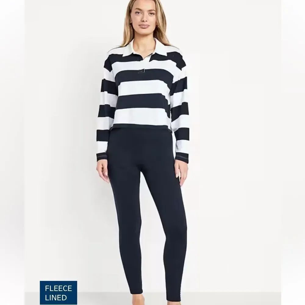 Old Navy Women's “In the Navy” Fleece Lined Leggings!